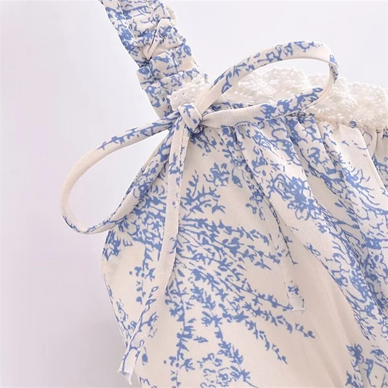 KEYANKETIAN 2024 nowa premiera damska mała plisowana kwiecista nadruk słodka kokardka sznurowana smukła koszulka Tank podkoszulka damska krótki Top