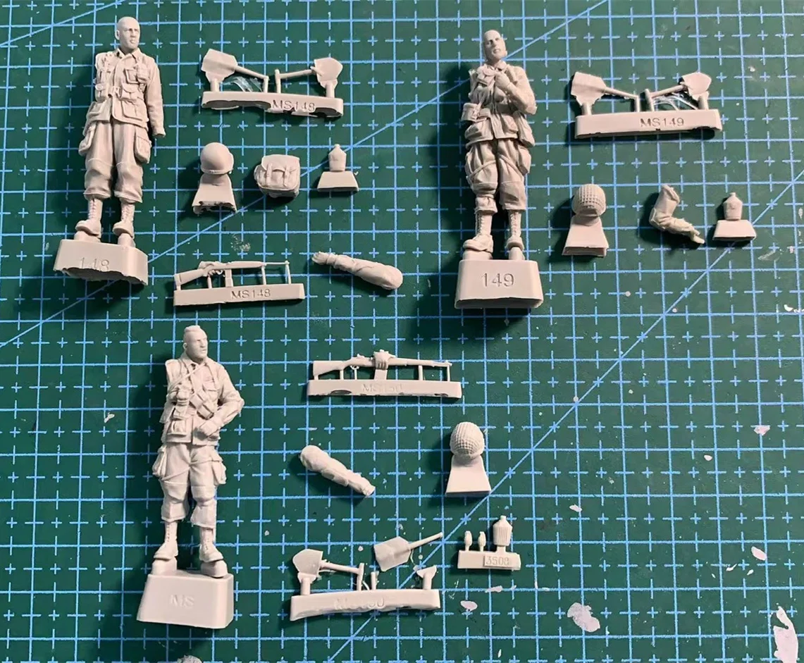 1/35 Resin Figure model kits U.S. Army Airborne officers Unassembled and unpainted 1242