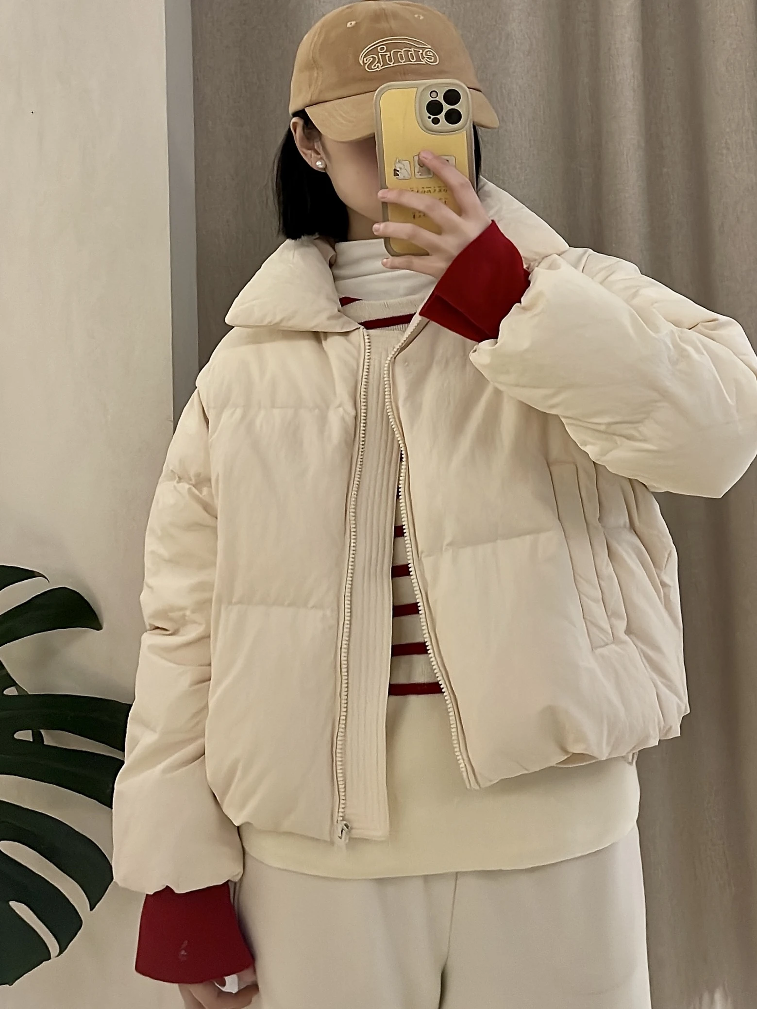

Women's Short Thick Warm White Duck down Puffer Jacket Bread Coat Casual Style Zipper Closure Long Sleeve Pure Color