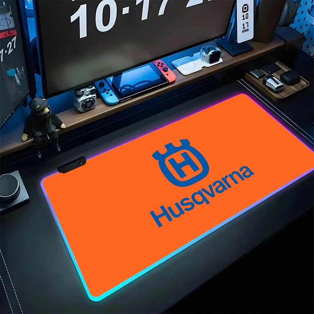 H-HusqvarnaS Mouse Pad Gaming LED Mouse Mat 900x400 Mousemats Keyboard Table Pads PC Desk Mat RGB Keyboard Mat XXL