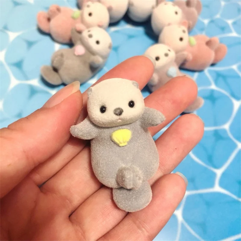 New Arrival Yell Japan Kawaii Gashapon Cute Aquarium Flocked Otter Figure Capsule Toys Anime Figurine Dolls Decor Toys Gifts