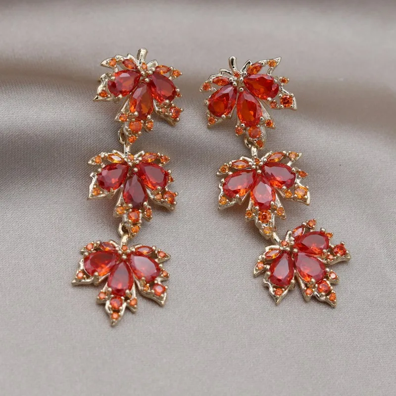 New Fashion Jewelry 14K Gold Plated Luxury Orange Zircon Maple Leaf C-shaped Earrings Elegant Women's Daily Work Accessories