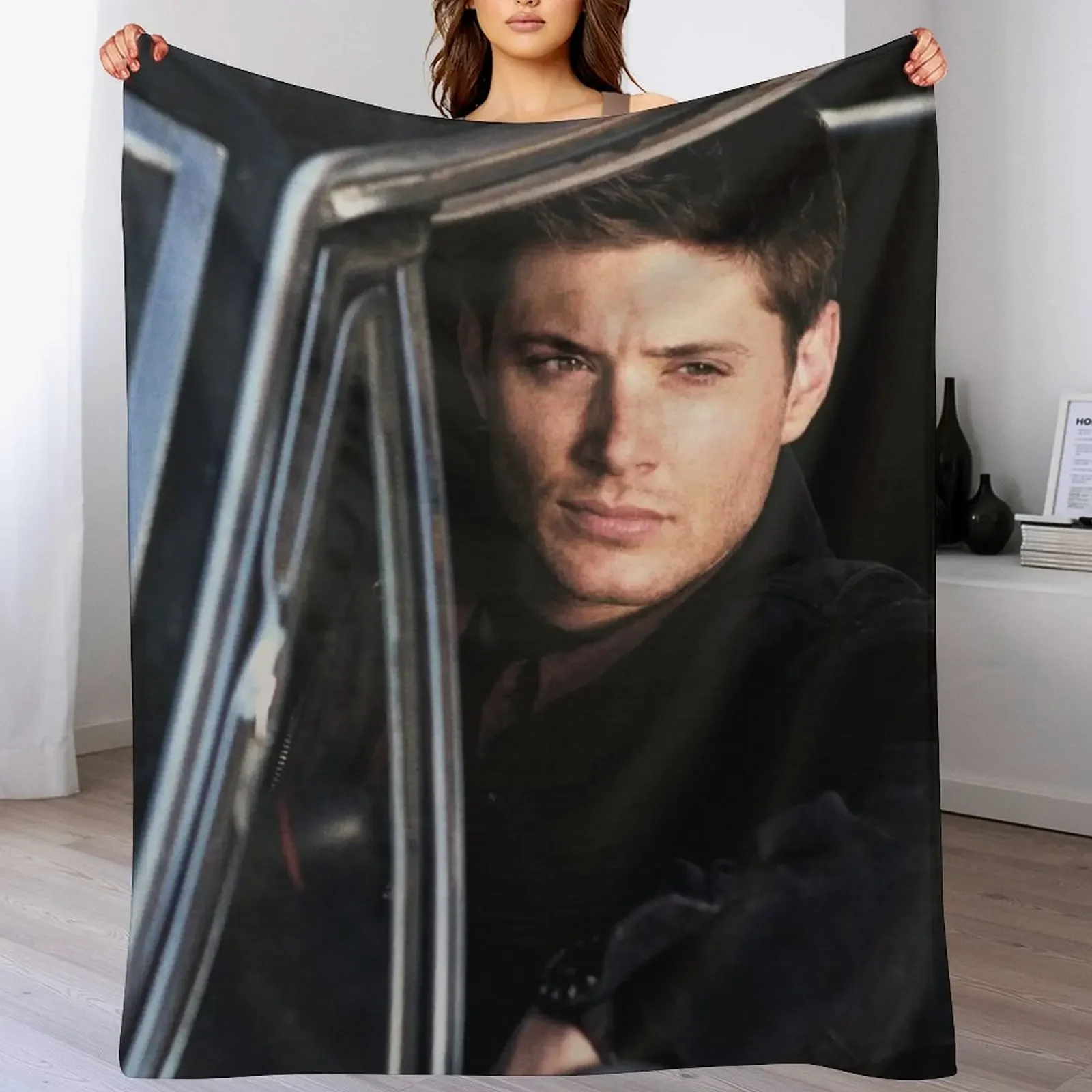 

jensen ackles Throw Blanket For Decorative Sofa Beach Sofa Quilt Fashion Sofas Blankets