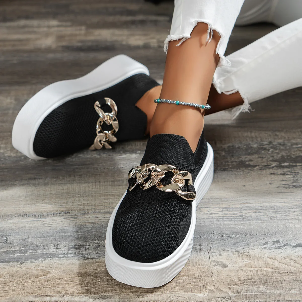 2023 Women Spring New Black Platform Flats Shoes Women Loafers Slip on Boat Shoes Metal Chain Designer Casual Mesh Oxfords