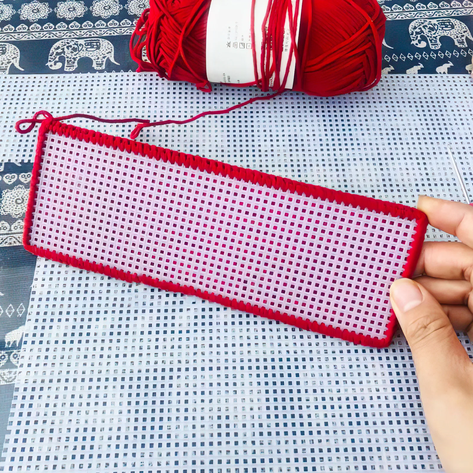 

3pcs Cross Quilting Rectangle Knitting Sewing Mesh Portable Needle Quilting Pe Reusable Craft Diy Crochet Handmade