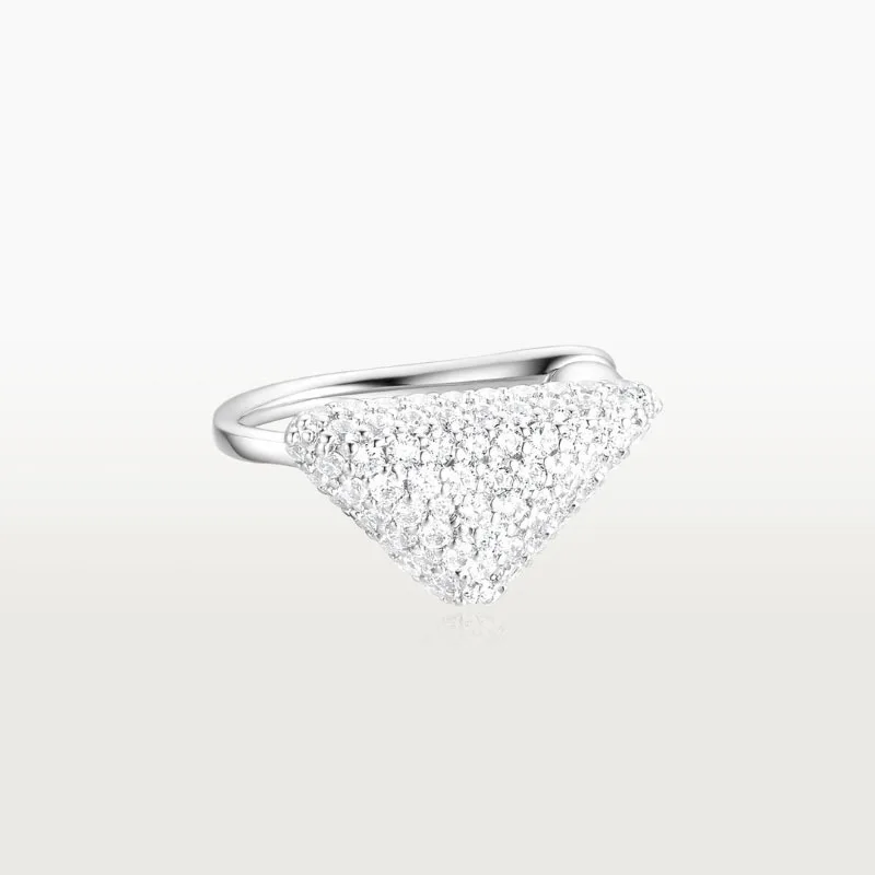 Light luxury and high-end full diamond triangular ear clip unique trendy fashion single earrings for women No ear hole jewelry