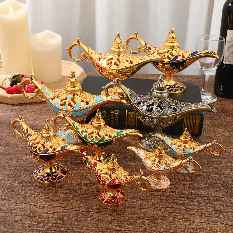 Light luxury gold pattern search banner magic lamp, palace dinner decoration ornament magic lamp, magic lamp handicraft ornament
