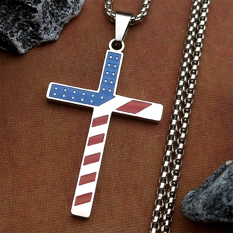 الولايات المتحدة الأمريكية العلم الصليب قلادة قلادة النساء الرجال الفولاذ المقاوم للصدأ الذهب اللون النجمة المتلألئة راية مجوهرات يوم الاستقلال الأمريكي