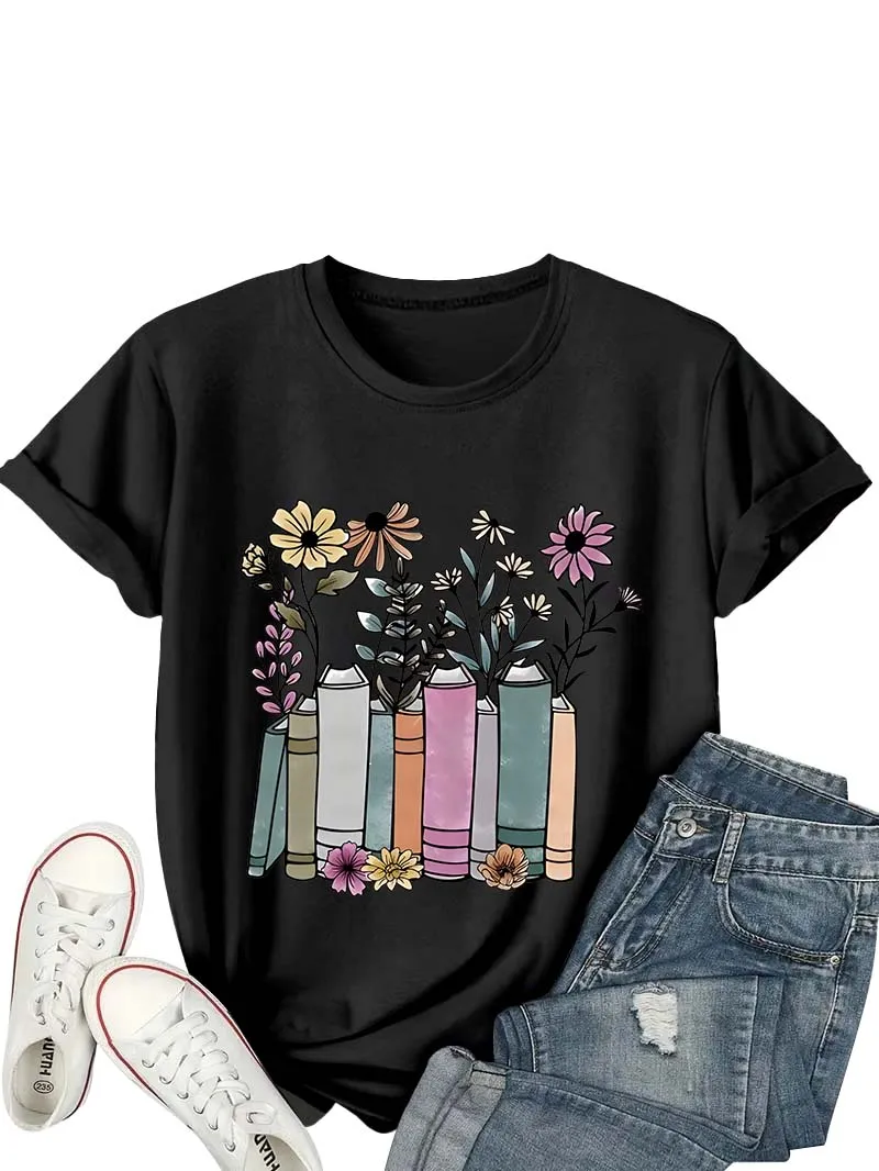 Camiseta feminina branca plus size com estampa de livro e flores para livro - eventos temáticos e jardim - passeios inspirados