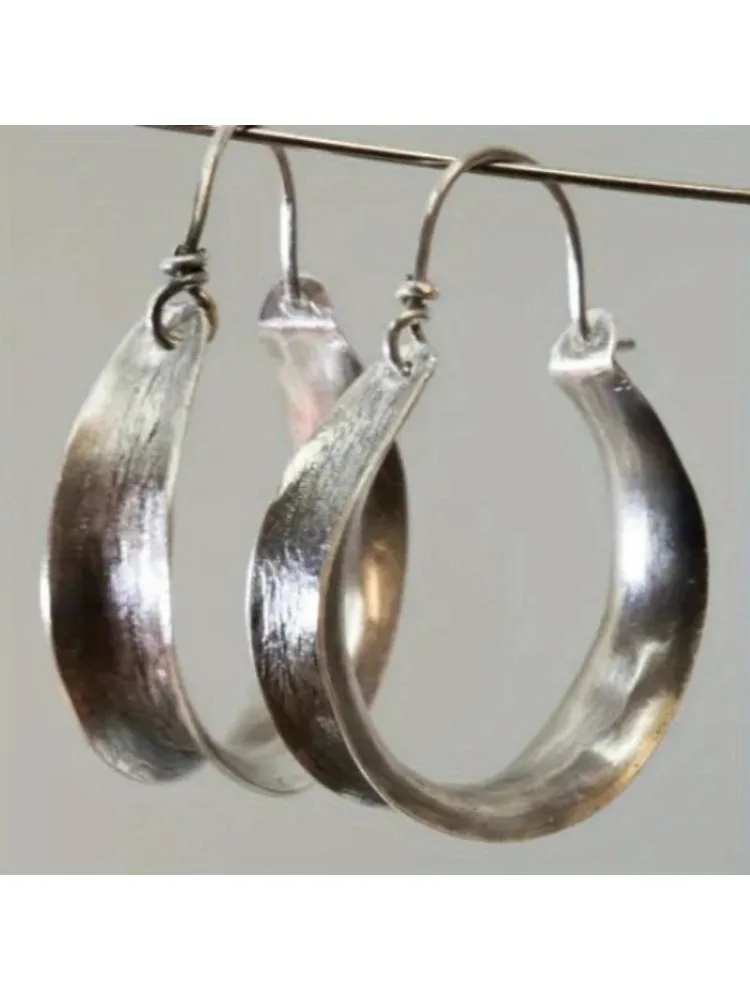 Boucles d'oreilles rondes et brillantes en métal couleur argent pour femmes, bijoux classiques Vintage