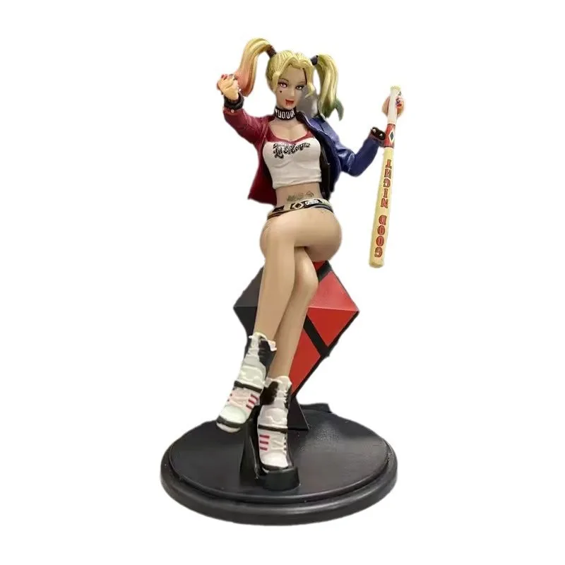 Dc Comics Clown\'s Girl Harley Quinn Figures Toy Sitting Scenery Statues Model Doll Collectible Ornaments Gifts