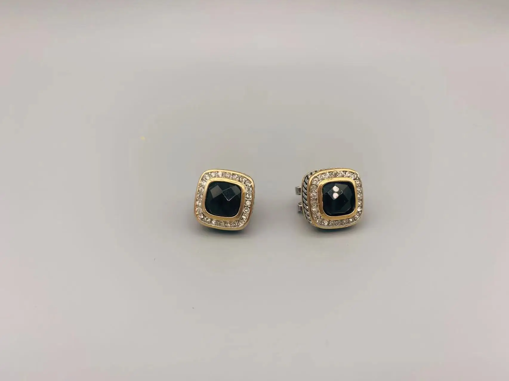 

Le Han Jewelry Cable Squar Earrings Black Onyx With 18k Gold Plated And Clear Cubic Zirconia 16m