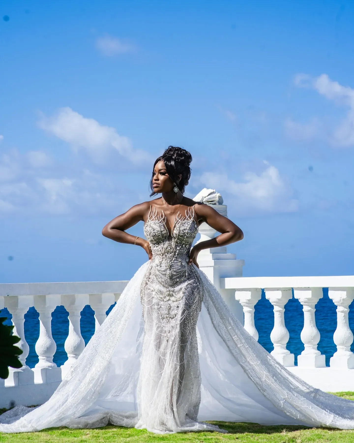 Customized 2026 Arabic Aso Ebi Plus Size Glitter Wedding Dress Vestido De Noiva  Beads Crystals Detachable Train Bridal Gowns
