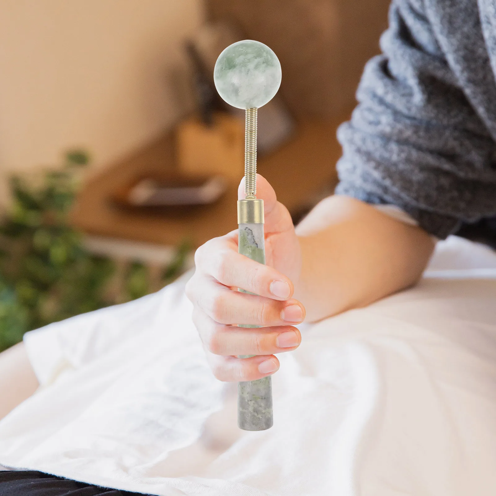 

Массажный молоток из натурального нефрита, сферический дизайн, портативный прибор для здоровья, способствует кровообращению, снимает усталость, меридиан