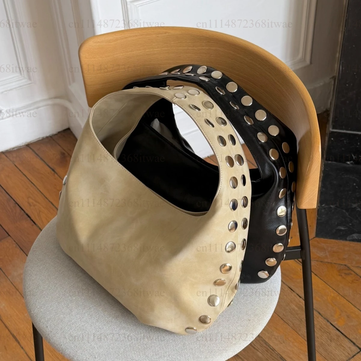 Women Retro Rivet Underarm Bag Y2K Style PU Leather Shoulder Handbag Vintage Fashion Daily Casual Armpit Purse for Ladies 6