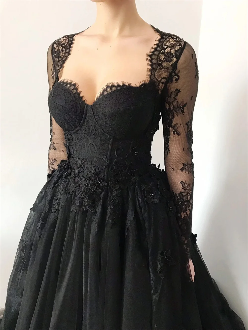 Annie Black Prom Dresses Luxurious Lace Embroidery Evening Dress Vestidos Fe Fiesta Tulle Gothic Wedding Frmal Party Dresses