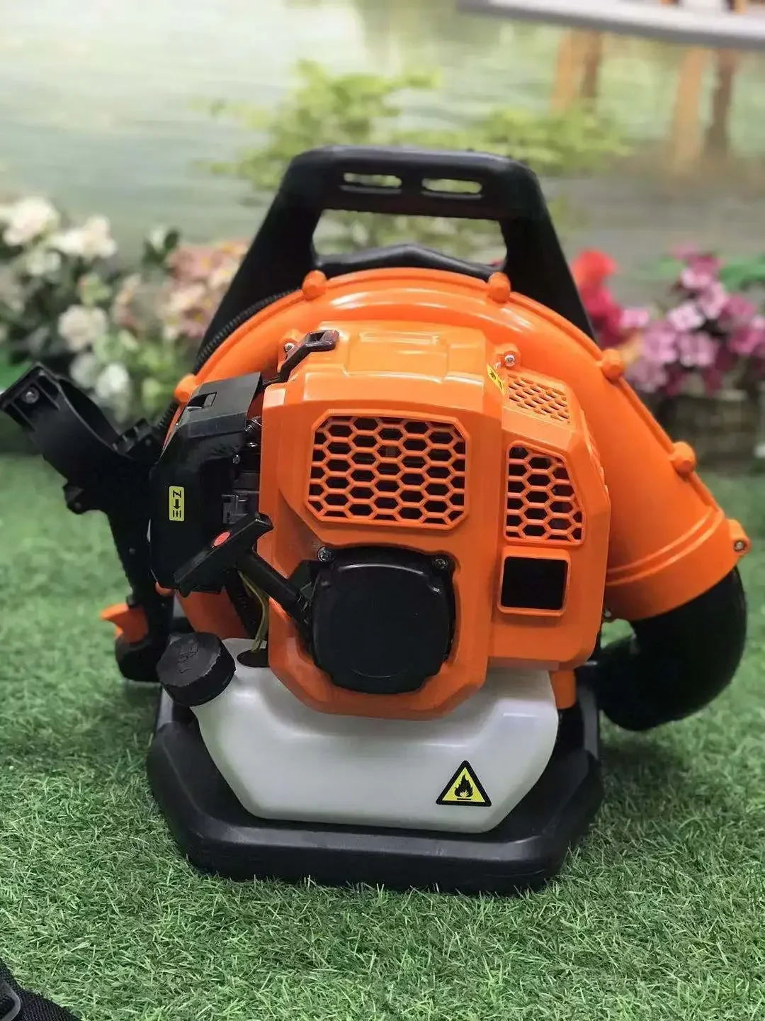 EB808A Powerful Air Blower 42.7CC Garden Leaf Blower Wireless 2 Stroke Gas Backpack Snow Blower Farm Equipment Dust Collector