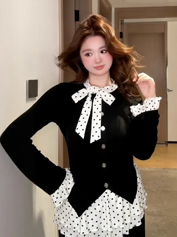 

Женский трикотажный топ в горошек Bla, нижняя одежда, весна-осень-зима, модный дизайн с кружевной отделкой, стандартный крой, корейский стиль, длинный рукав