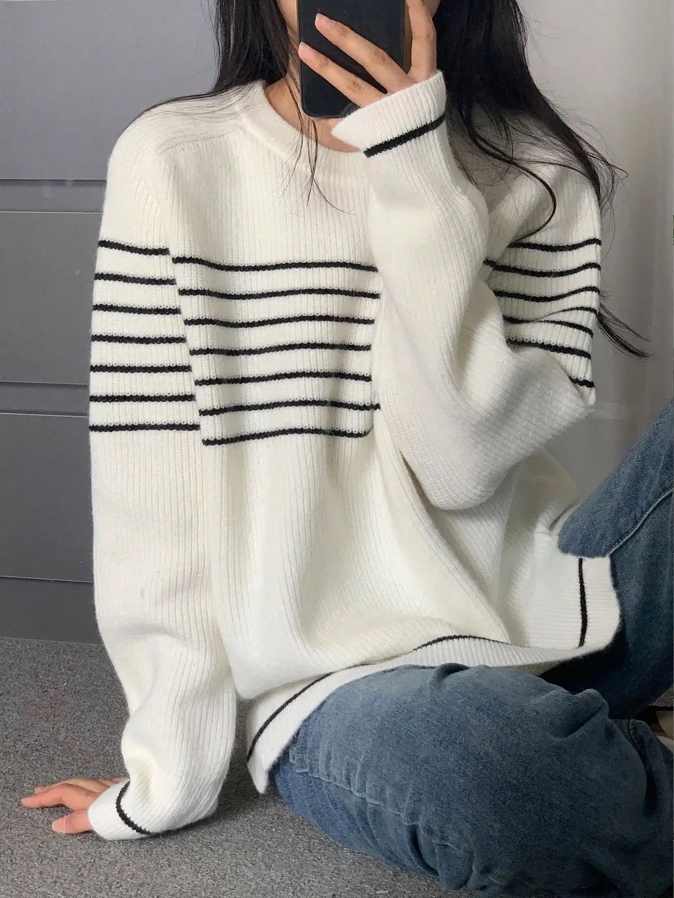 Korean Chic Autumn and Winter Lazy Style Age-Reducing Side Slit Stripesd Knitwear Fashionable Long-Sleeved Pullover Knitwear for Women