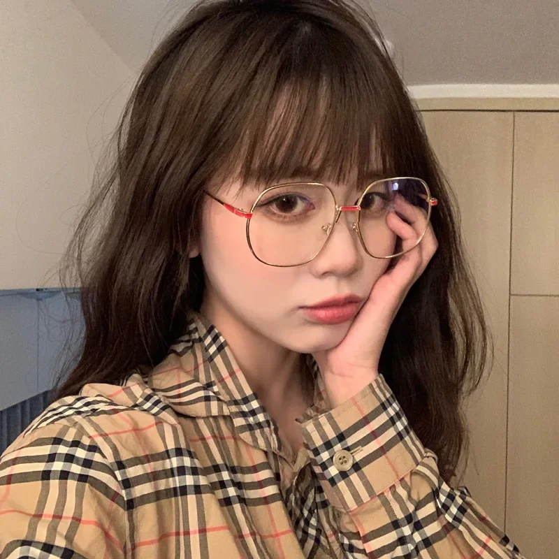 Korea Retro Gold Alloy Glasses Frame Women No Makeup Fashion Anti-blue Glasses Men Contrasting Cute Decorative Glasses