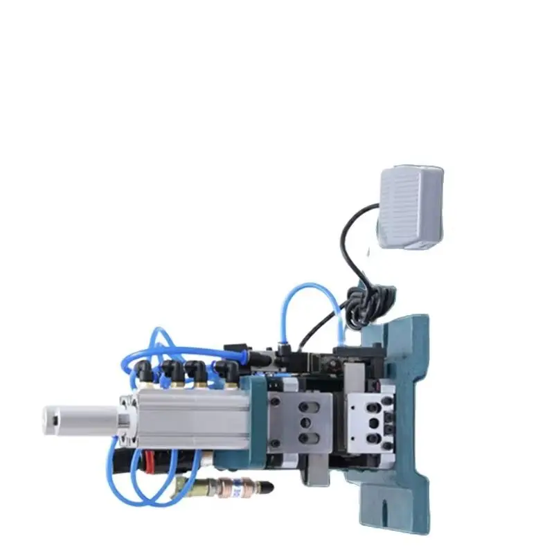 

Пневматическая машина для зачистки кабеля 110В/220В, 3F, для вертикальной зачистки и скручивания проводов с малой оболочкой, для электроники