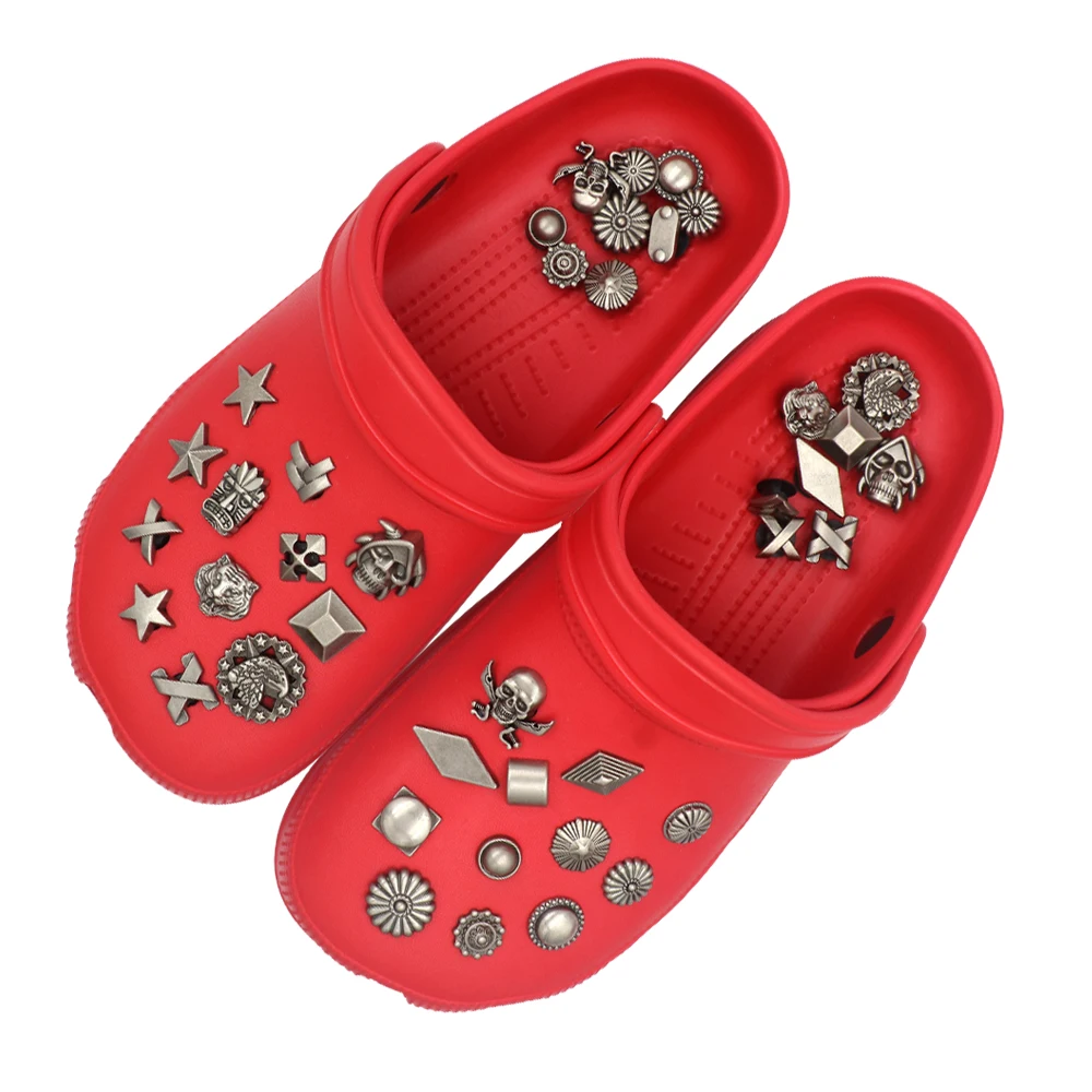 27 Pcs Vintage Clogs Shoe지비츠 버튼 Accessories Handmade Metal Round Square Diamond Pentagram Primitive Man Infantil Sandals Buttons