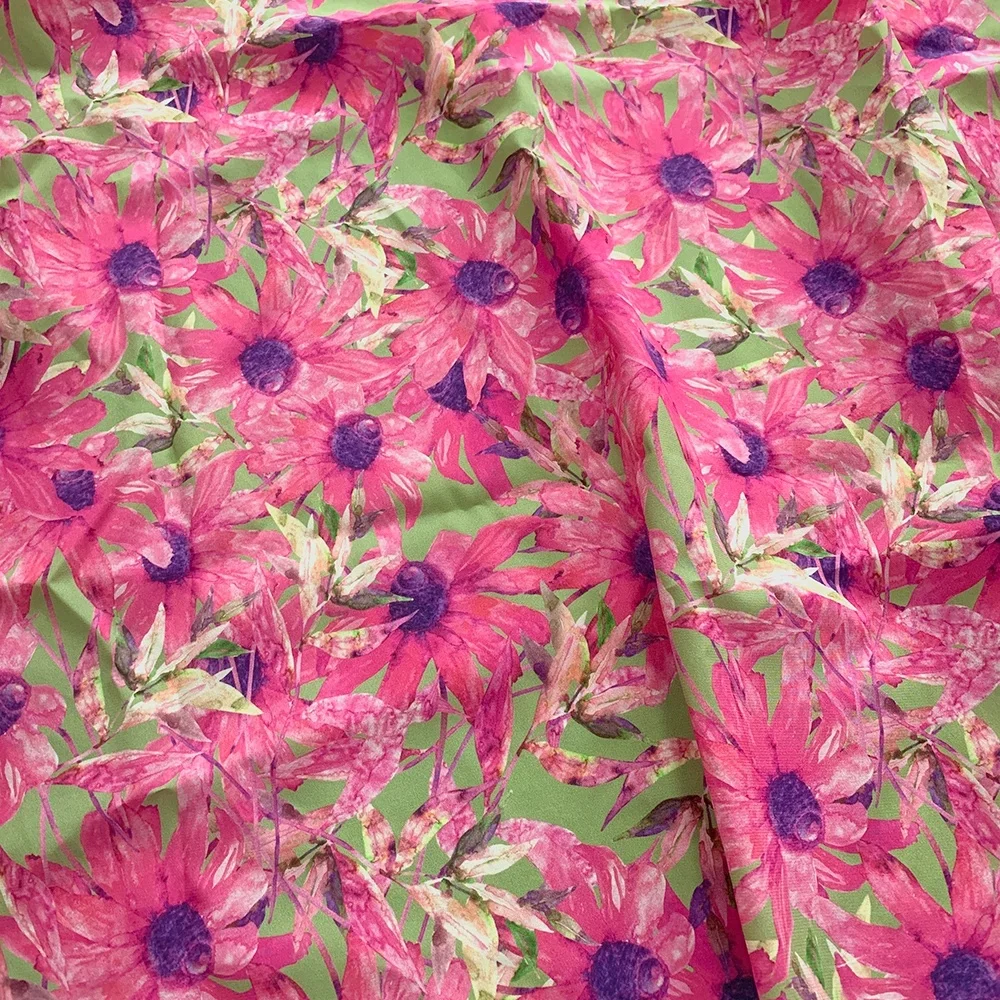 素敵なピンクの花柄デザイン、快適な肌触り、上質なシルクストレッチcdc生地、女性用ドレス、シャツ、衣類に最適です。