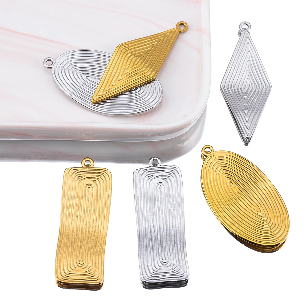 

1/2pieces Stainless Steel Geometric Element Spiral Patterned Sheet Pendant For DIY Necklace Earring Accessories Making Materials