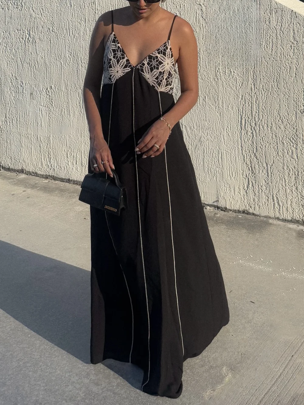 

Women's summer fashion sexy V-neck embroidered mid-length dress female elegant seaside holiday backless sleeveless dress
