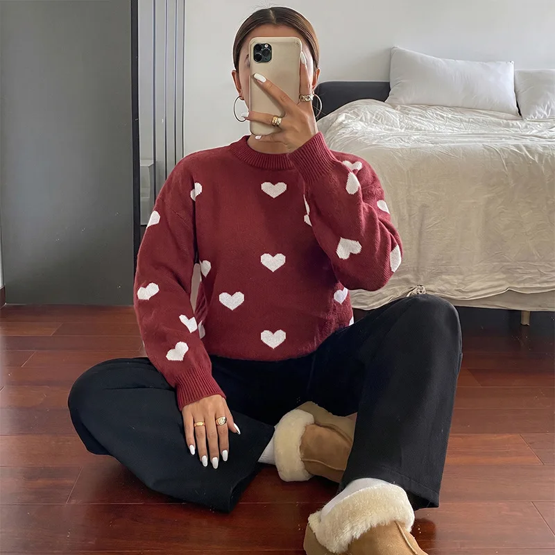 Chic Autumn and Winter Jumpers Festival Simple Light and Mature Wind Knitted Sweater Love Jacquard Crew Neck Loose Sweater Y2K