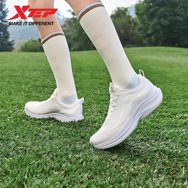 Xtep Light Wing 5 Running Shoes Men's Shock Absorbed Sports Shoes Lightweight Soft Bottom Marathon Running Shoes 874219110010