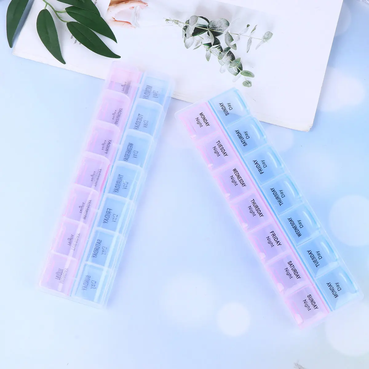 

2Pcs Medicine Storage Case 14-Grids Plastic Pill Box Portable Travel Organizer Weekly Container for Rings Jewelry Storage