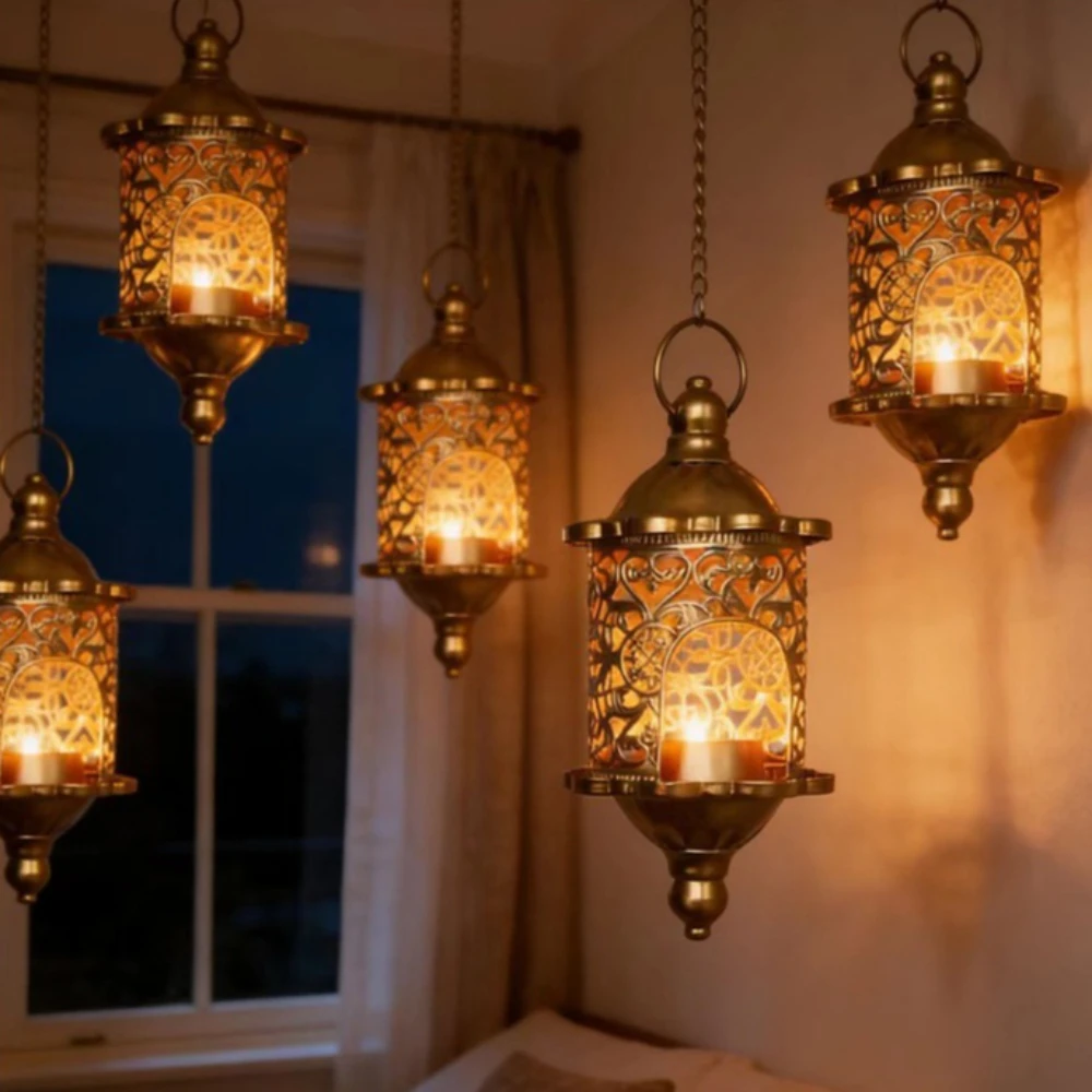 Vintage Hanging Metal Lantern Candle Holder Hollow Cut‑Out Moroccan Style Tealight Candle Lantern for Home Patio Wedding Decor