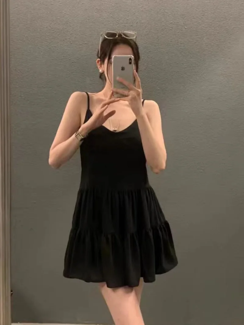 エレガントな V ネックストラップドレス女性の若々しい人形ハイウエスト痩身黒ミニ夏韓国スタイル A ラインガウン袖なし