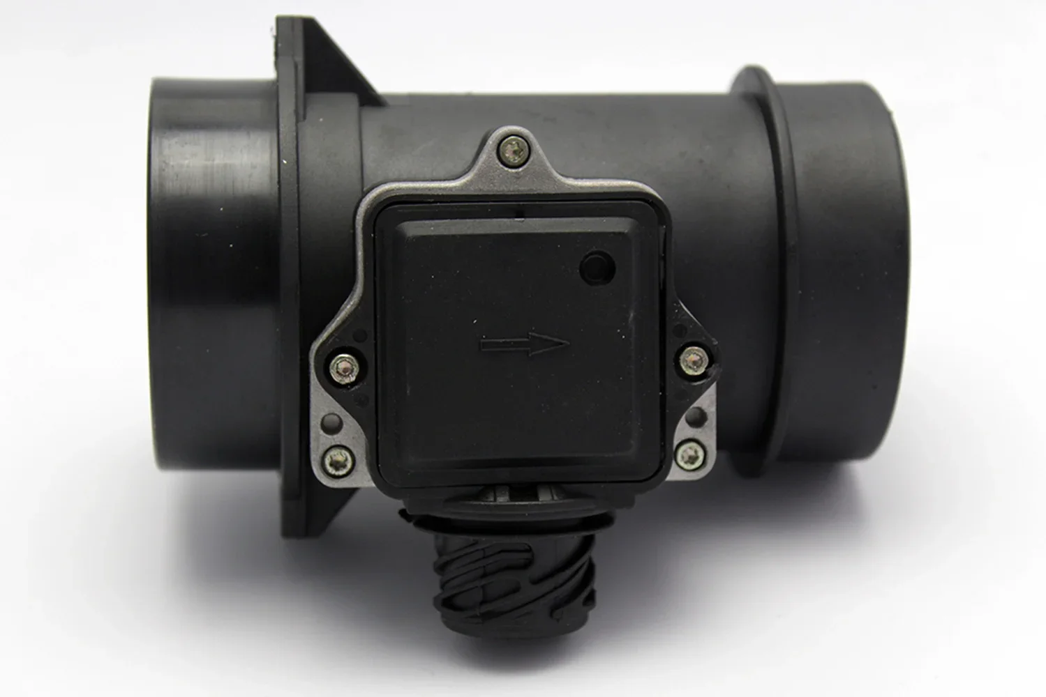 MASS AIR FLOW SENSOR FOR BMW E34 E36 E39 320i 520i 5WK9007 5WK9007Z 13621730033 1730033 6106083SX 20936756 9011201 8ET009142091