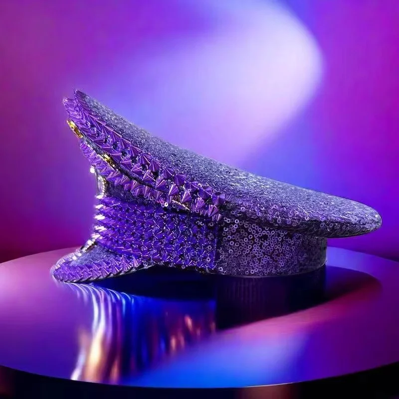 หมวกกัปตันหนังสีเหลืองเลเซอร์ HongLuan ประดับคริสตัลและหมวกทหารสำหรับผู้หญิง อุปกรณ์เสริมสำหรับงานเทศกาลดนตรีและหมวกปาร์ตี้สำหรับผู้ชาย