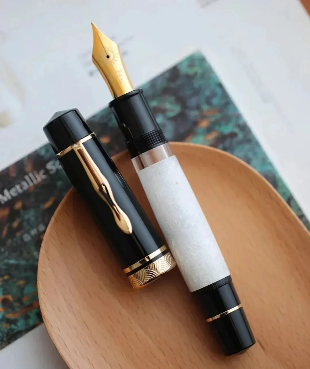 MAJOHN P139 Piston Fountain Pen No.6/8 EF/F/M Nib Retro Hard Rubber Tongue All-copper Piston Structure Writing Gfit Pen