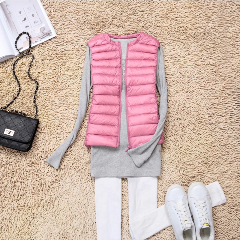 0-10℃ Autumn Winter Women Ultra Light Down Vest Coat Sleeveless O-Neck Duck Down Jackets Female Collarless Windproof Waistcoat