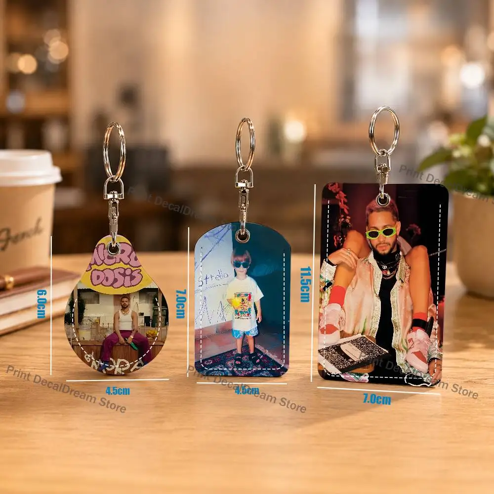 

Singer M-Mora Album Estrella Leather Card Holder Keychain Key Ring Door Lock Access Tag Access Card Air Tag Case Keychain Card