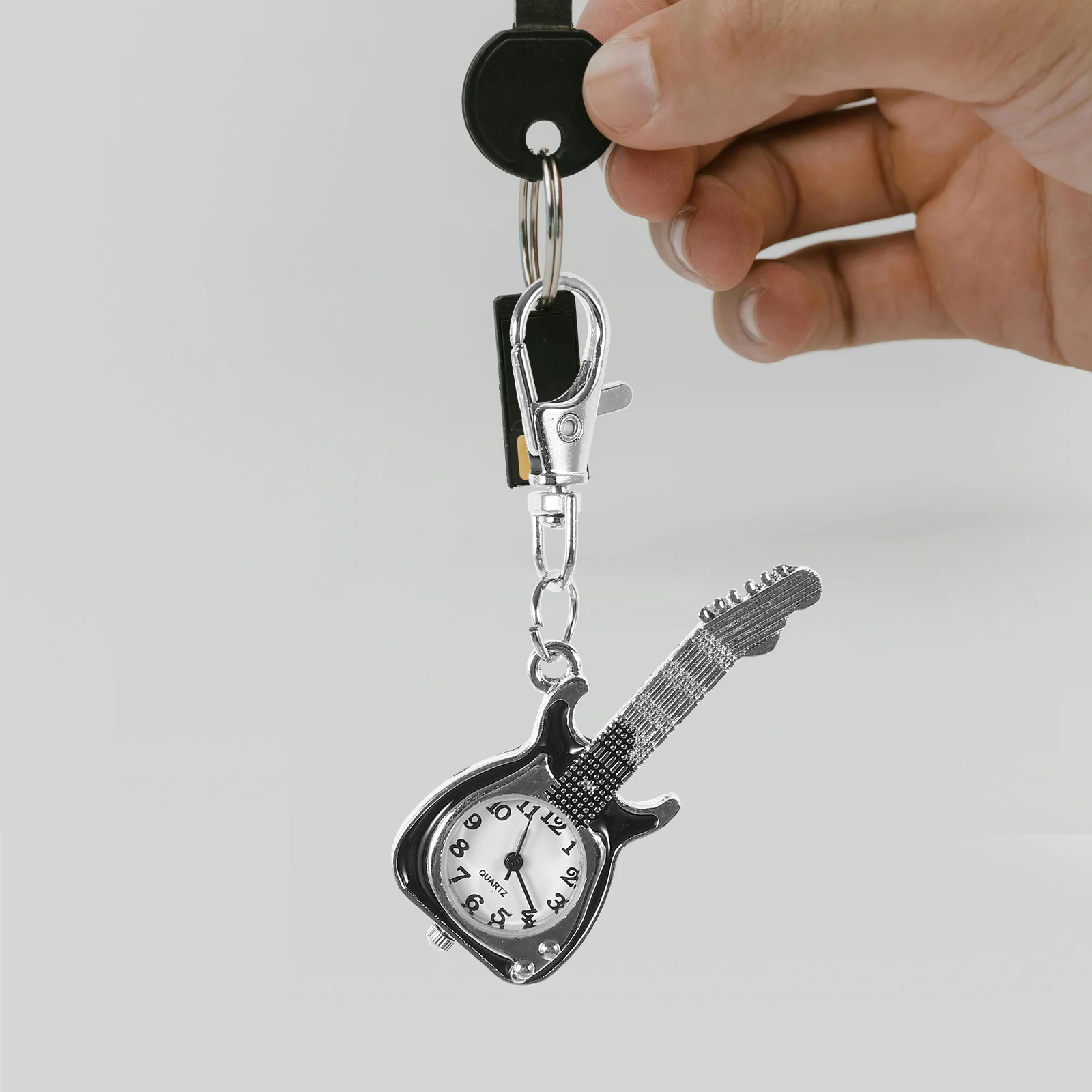 

Guitar Keychain Watch Retro Pocket Quartz Movement Black Student Vintage Zipper Pendants Lightweight Practical