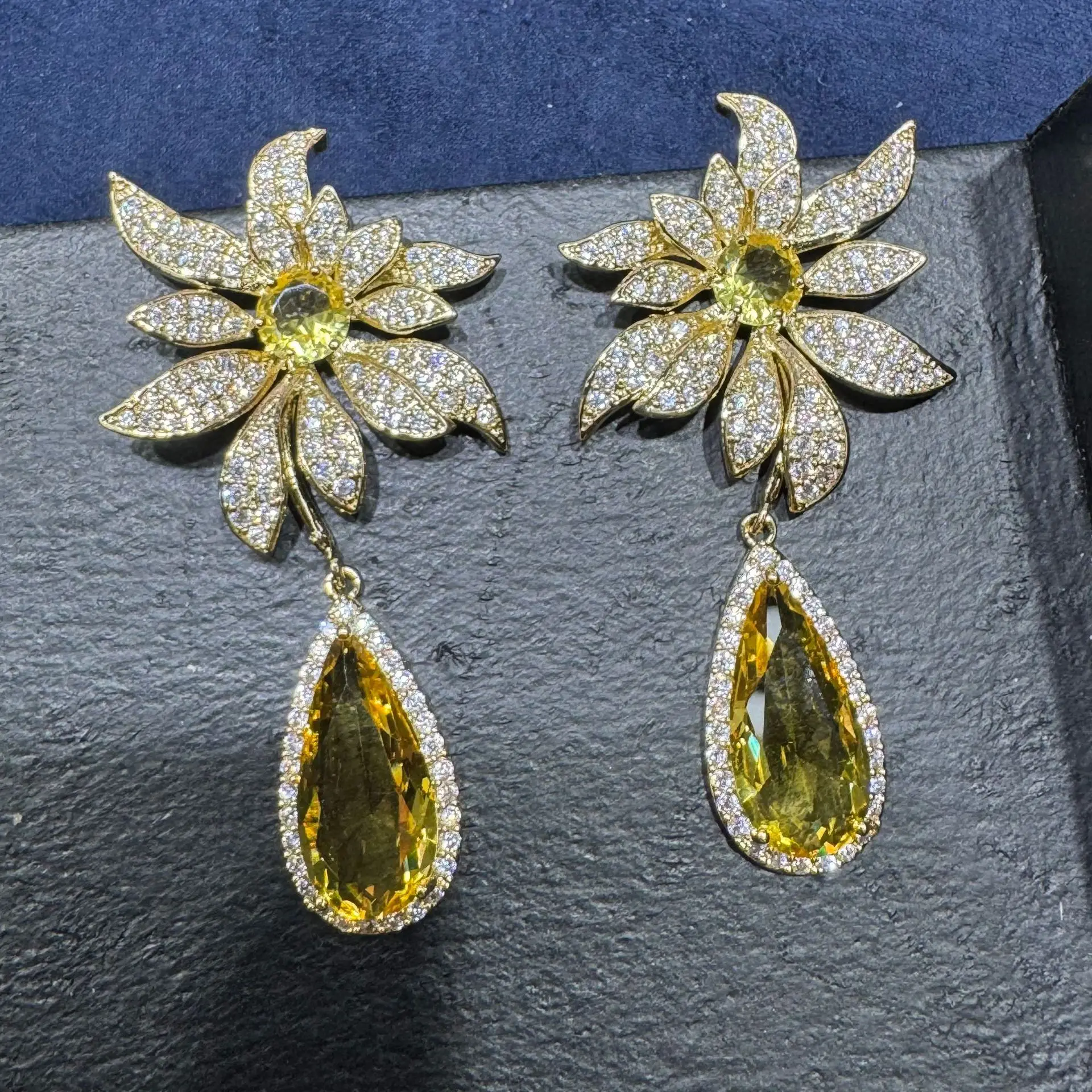 

fashion cubic zirconia earrings for women shiny jewelry white zircon yellow green flower teardrop dangling earrings for party