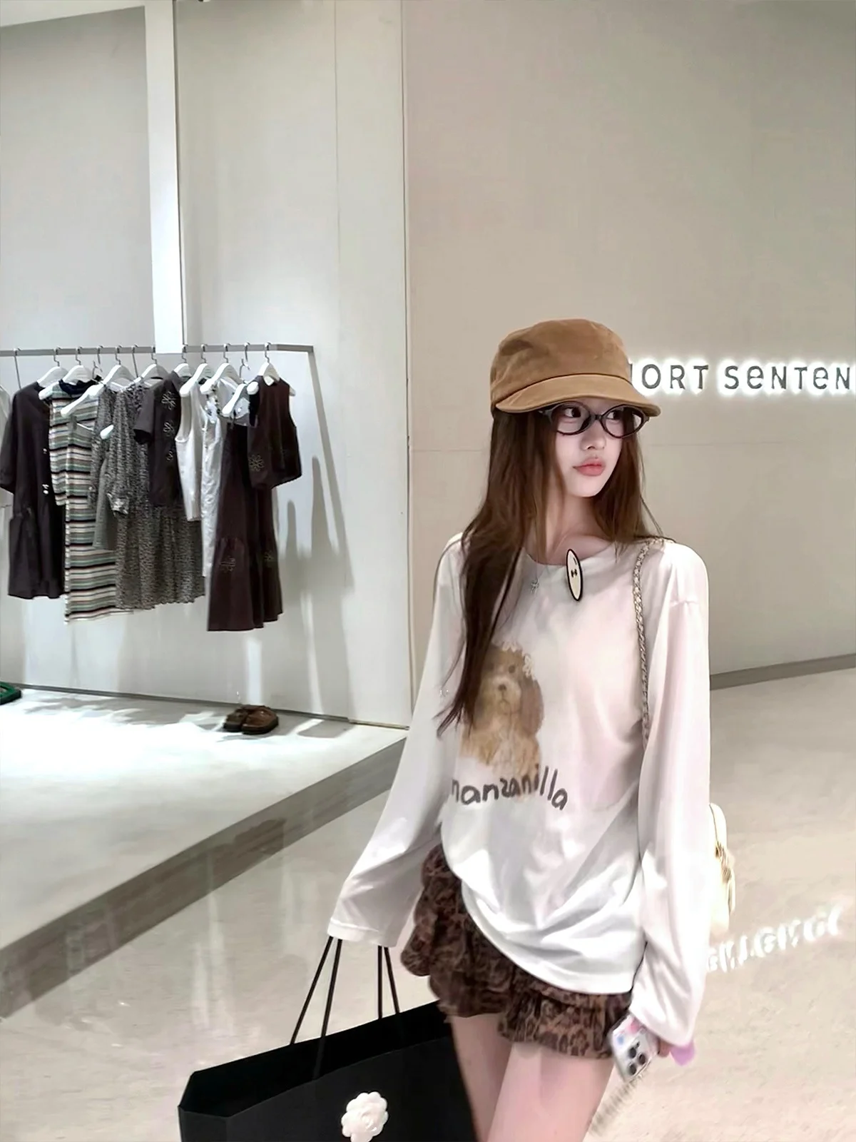 

Летняя тонкая повседневная длинная футболка-накидка Chien белого цвета для женщин, солнцезащитная, с креативным узором, из хлопка, лиоцелла и полиэстера...