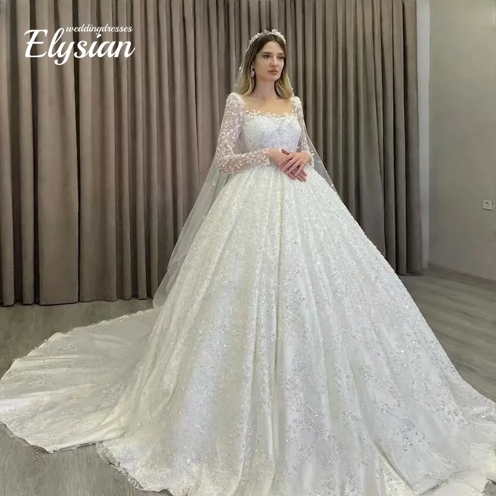 

Customized Luxury Women's Wedding Dress Glitter Lace Applique Elegant Long Sleeved Princess Bridal Gowns Formal Beach Party