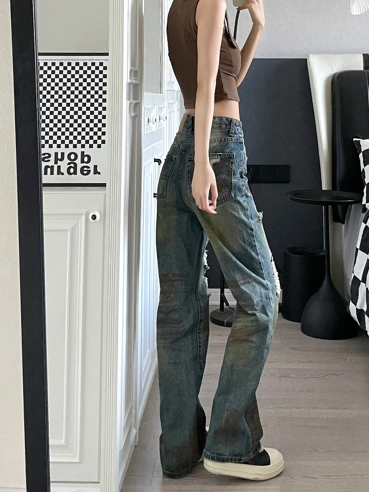 Retro American Dirtyfit Hole Design Straight Leg Slimming Jeans Men Women Casual High Street Micro Flare Trousers