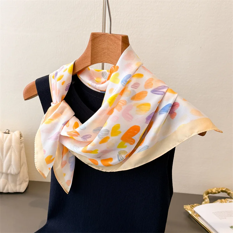 

2026 новый квадратный головной платок с сердечным узором, женские галстуки, мягкий хиджаб, платок, платок, бандана, женские модные украшения, шарфы