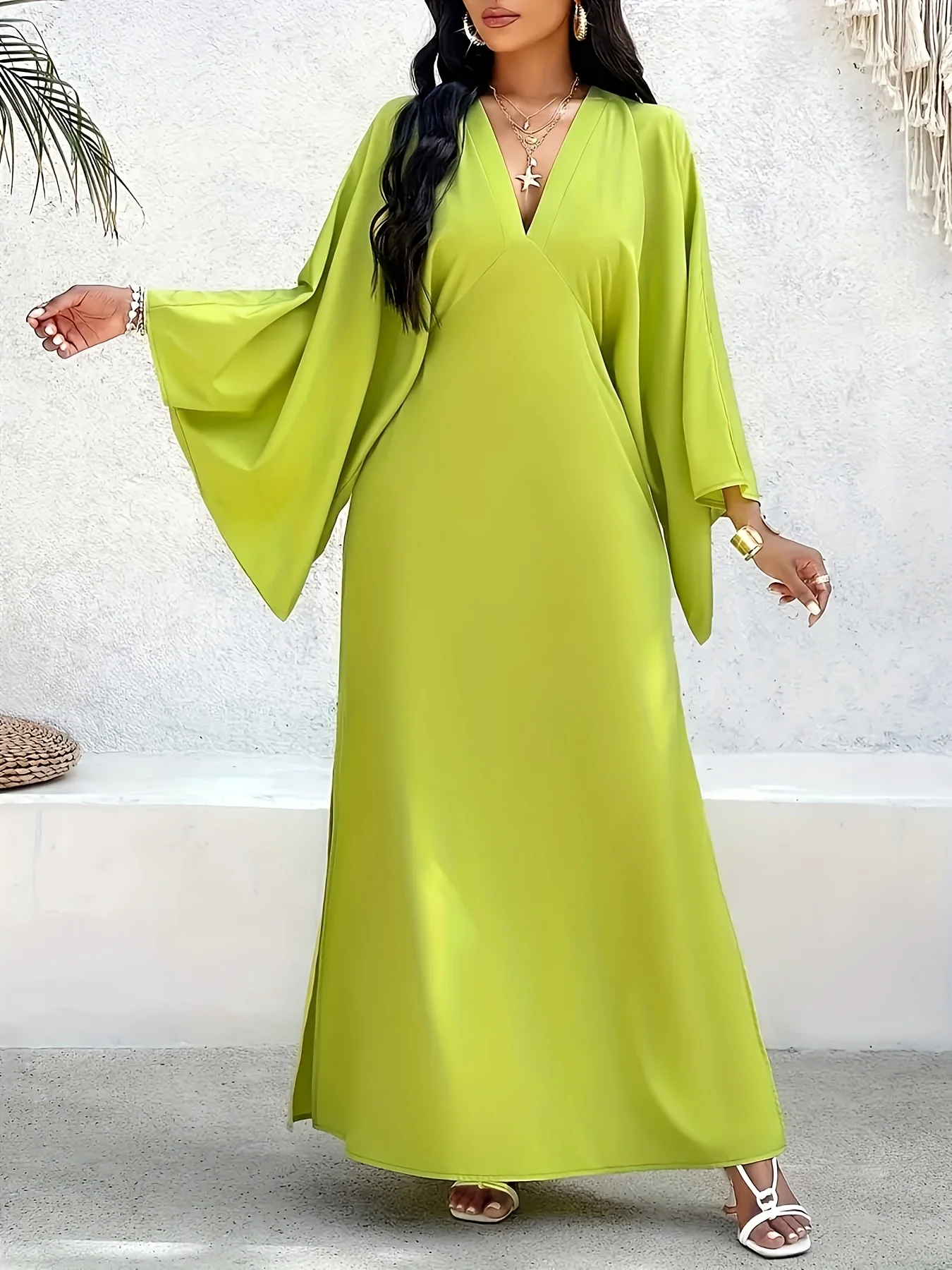 Plus size autumn and winter elegant fashion oversized loose sleeves solid color V-neck dress bat sleeve side slit design