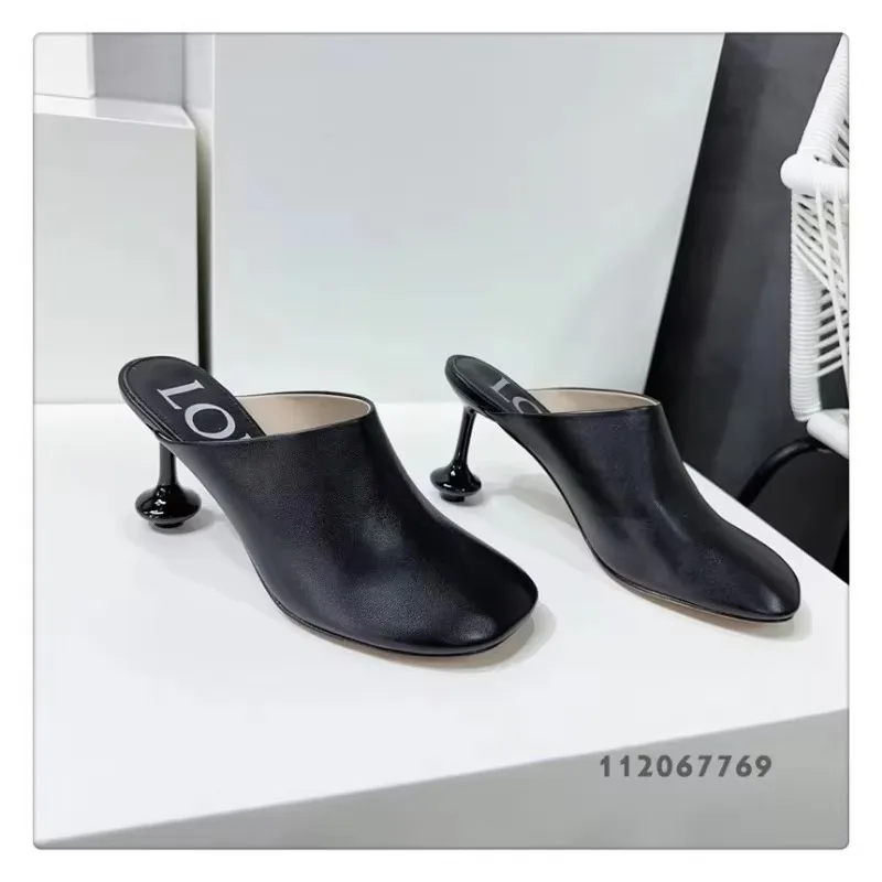 2025 nuove pantofole da donna a testa quadrata Baotou elegante trama pendolarismo tempo libero semplici classici tacchi alti in vetro taglia 35-42