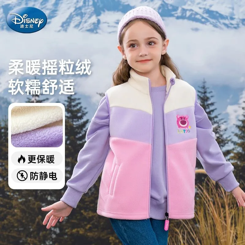 

Autumn and winter new cartoon Disney Strawberry Bear women's vest polar fleece fluffy warm anti-static vest gift wholesale