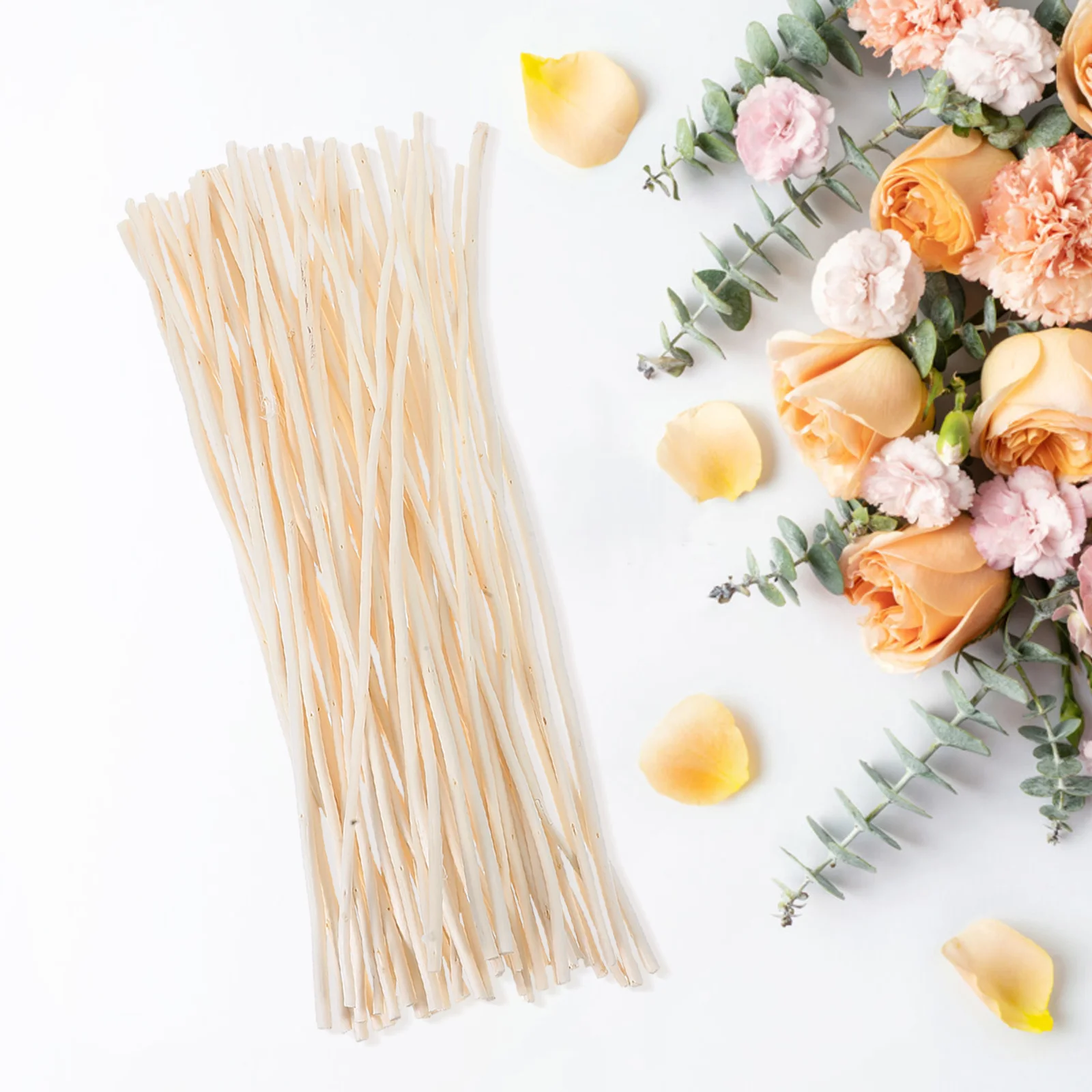 

50Pcs Dried Natural Willow Branches Wabi Sabi Decor Sticks for DIY Craft Centerpiece Wedding Rustic Vase Filler Twigs Greenery