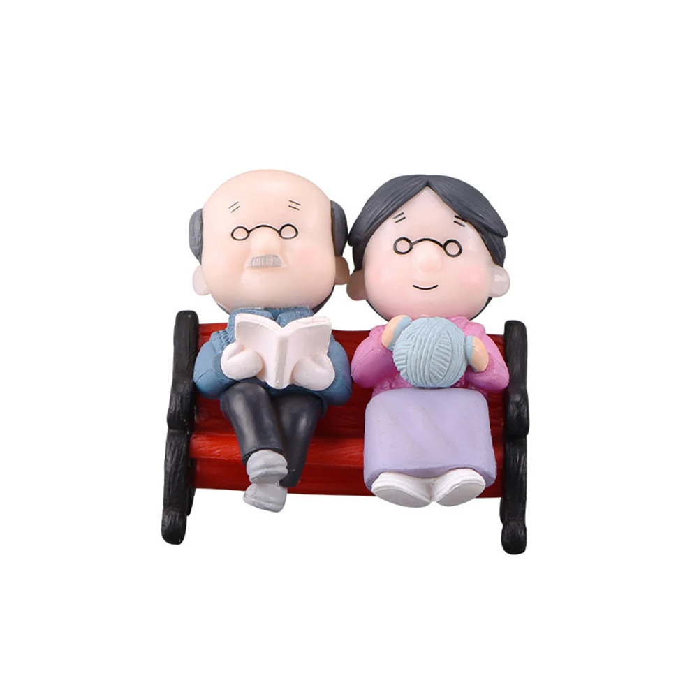 Micro Landscape Cartoon Cute Ornament Park Chair Grandpa Grandma Couple In Laws Plastic Craft Ornament